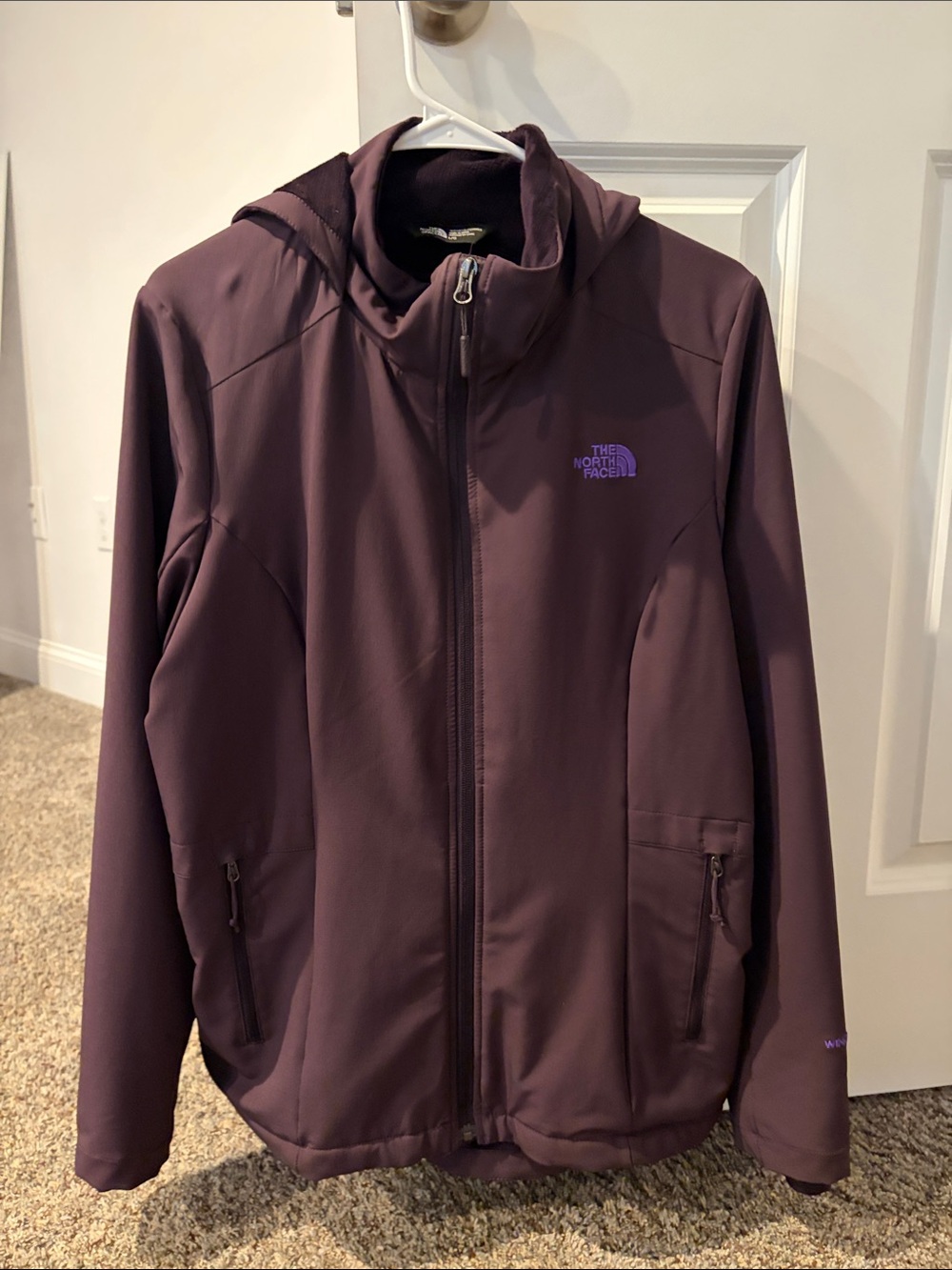 The North Face Plum Soft-Shell, fleece lined Hooded Jacket